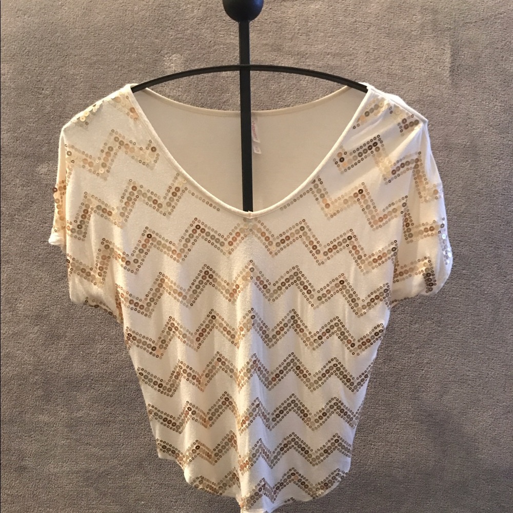 ✨ sequence cream & gold top