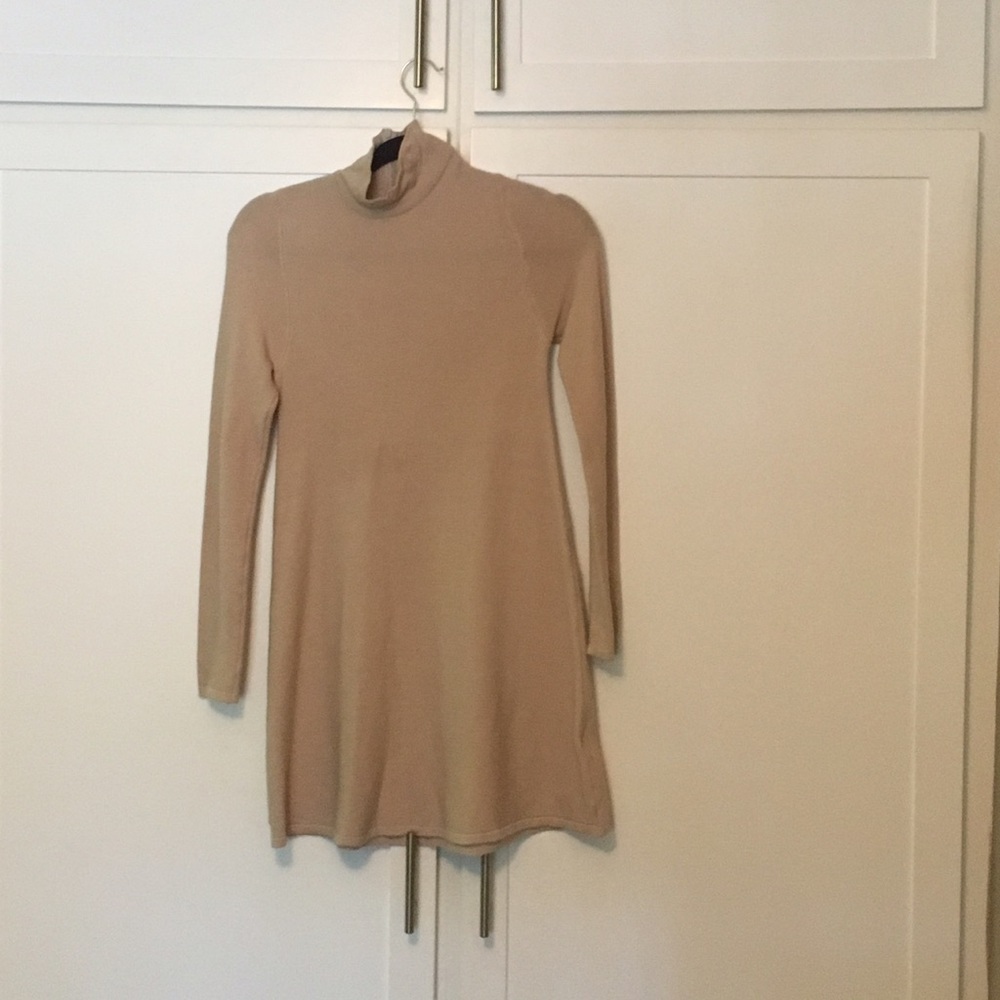 Long sleeved tan dress