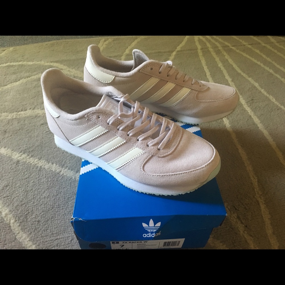 Sold out Racers Adidas