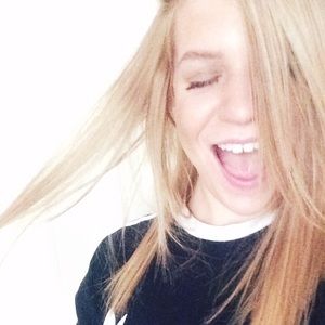 Meet your Posher, Ashlyn