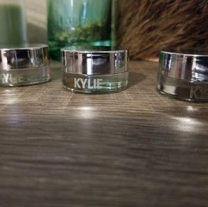 Kylie Jenner kreme eyeshadows