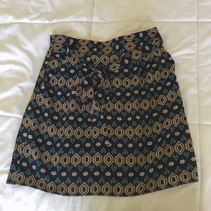 Patterned high waisted skirt
