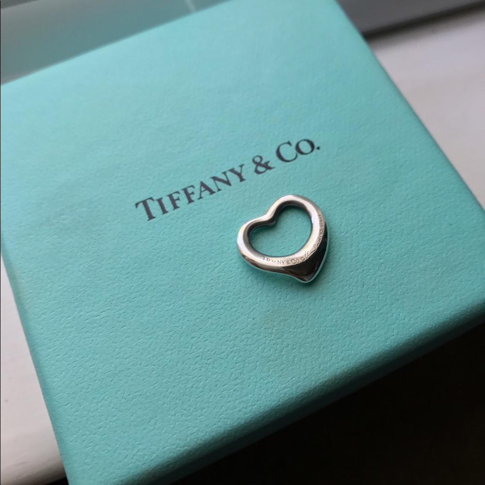 Authentic Elsa Peretti Heart Pendant