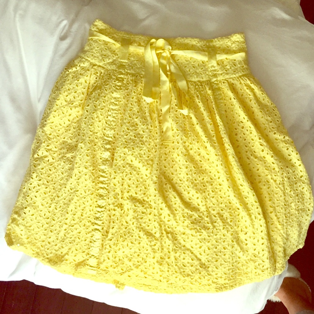 Venus eyelet skirt