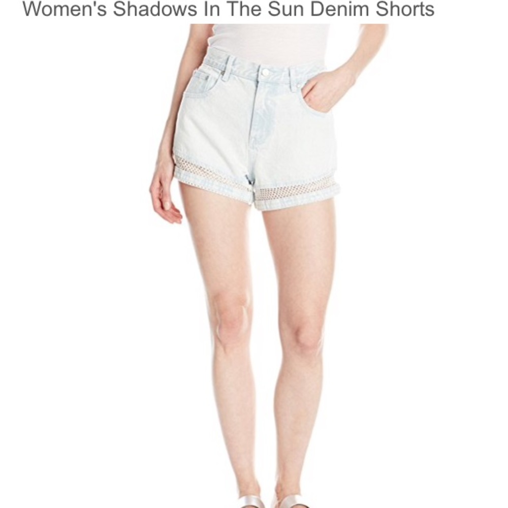 Minipink shadows in sun denim shorts
