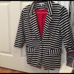 Small Black and white striped blazer