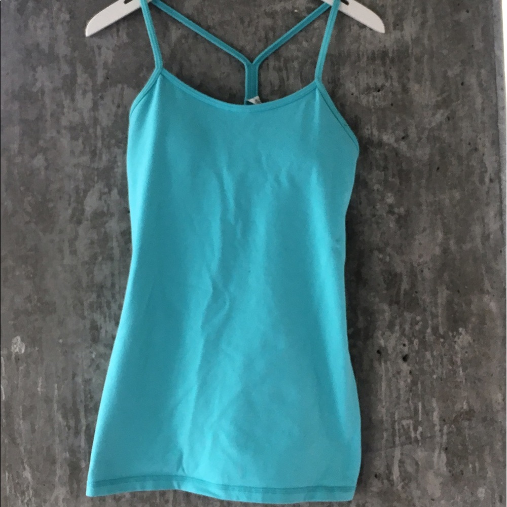 Lululemon tank with built in bra