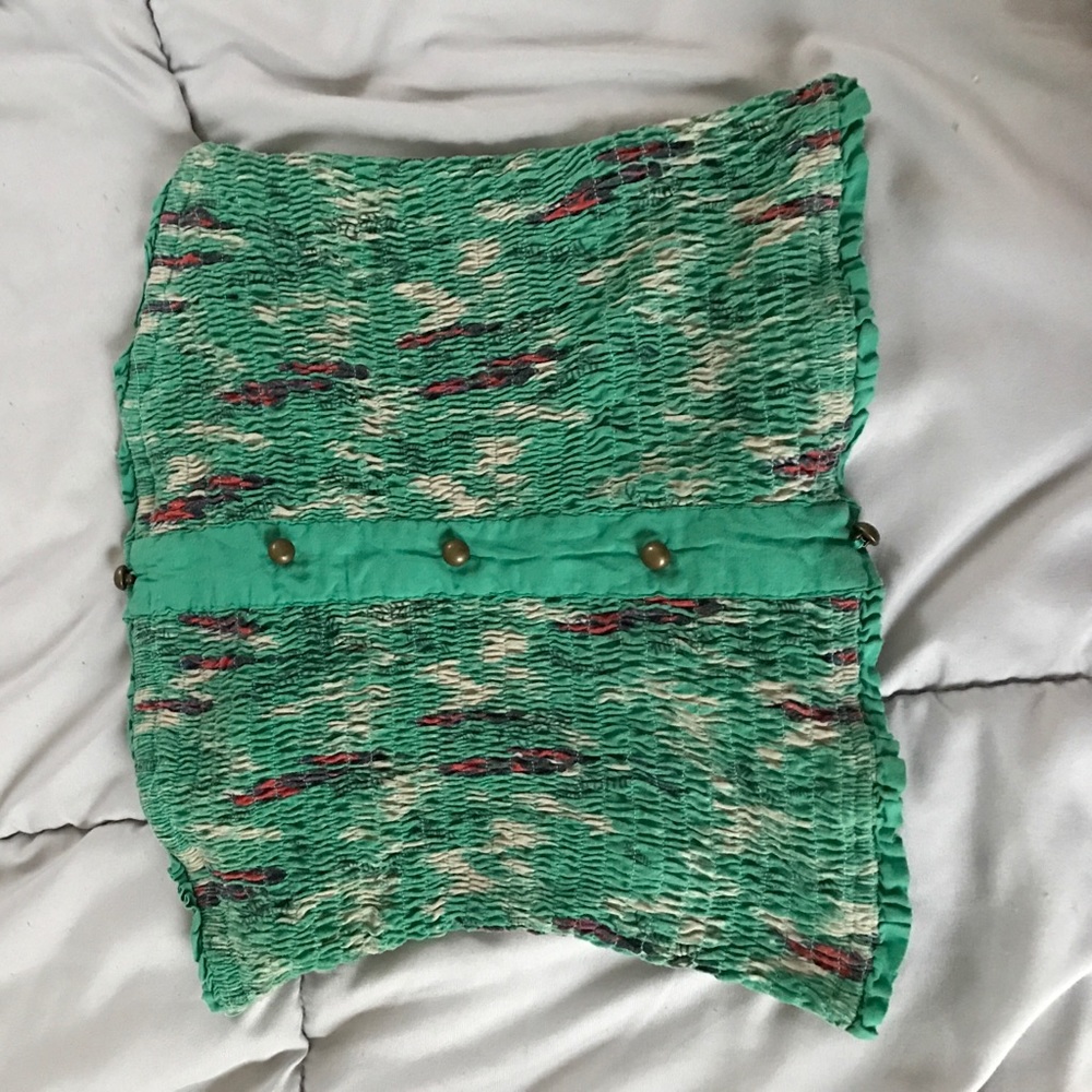 Bandeau/ crop top.