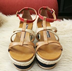 Juicy Couture Tri Color Open Toe Platform Ankle St