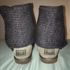Classic Cardy Uggs (Dark Gray)