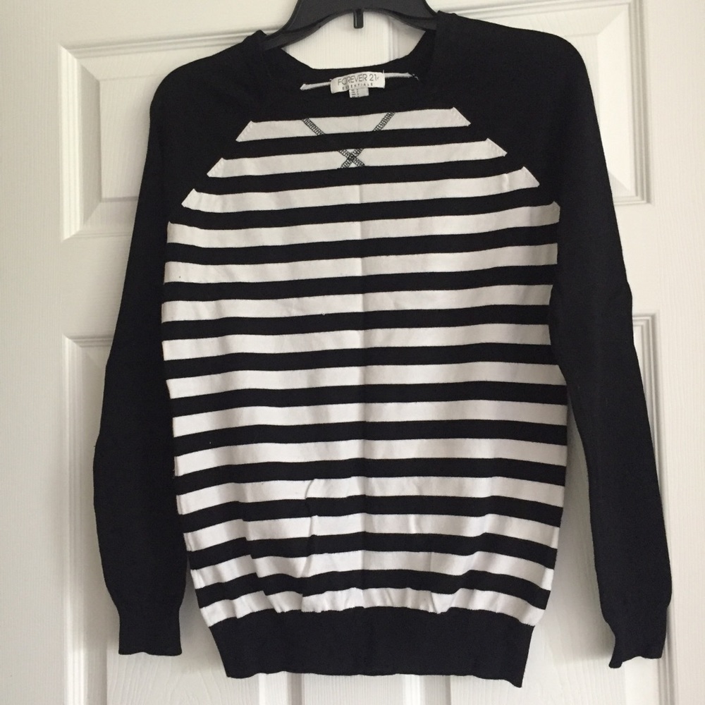 Forever 21 long sleeve shirt