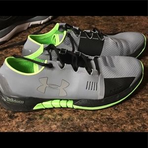 Men's Under Armour Tennis shoes.