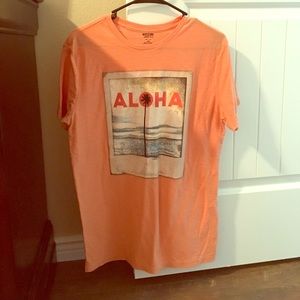 🔥NWOT Hawaiian Shirt. Men's.