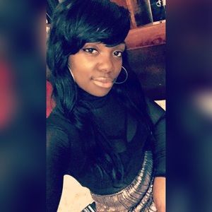 Meet your Posher, Latoya