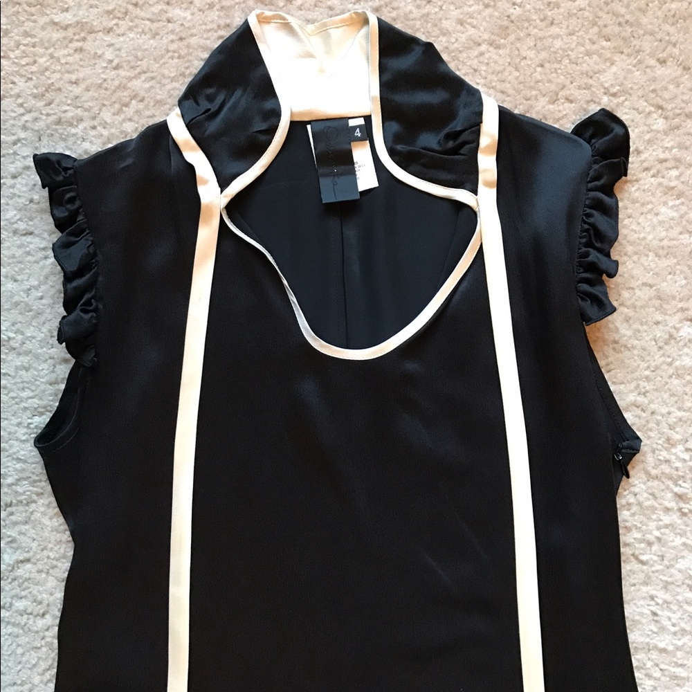 New woman's Omorika blouse. - Picture 3 of 7