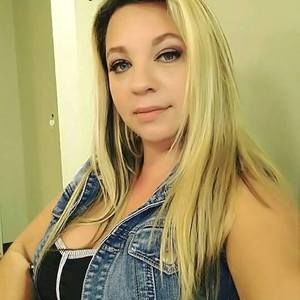 Meet your Posher, Christy