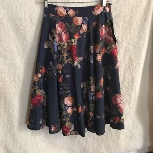 Flower print skirt