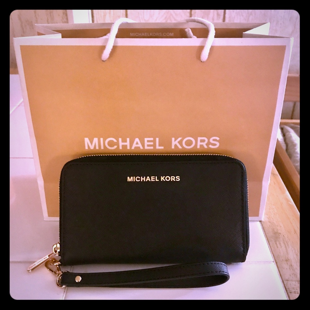 Michael kors wrislet💋