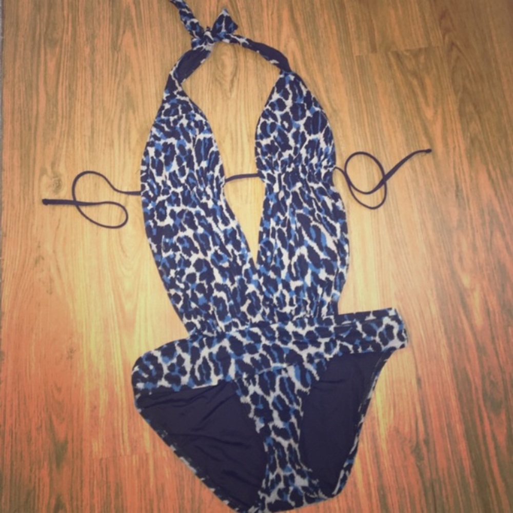 Kenneth Cole monokini bikini bathing suit