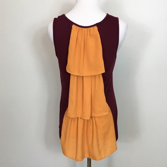 Boutique garnet and gold ruffle game day top - Picture 2 of 7