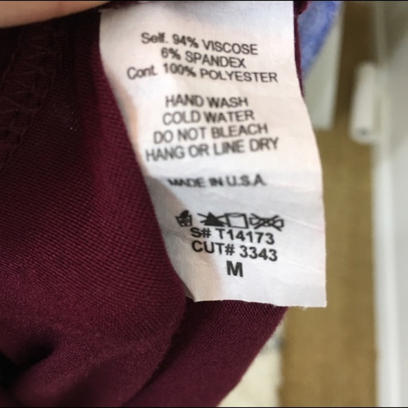 Boutique garnet and gold ruffle game day top - Picture 7 of 7