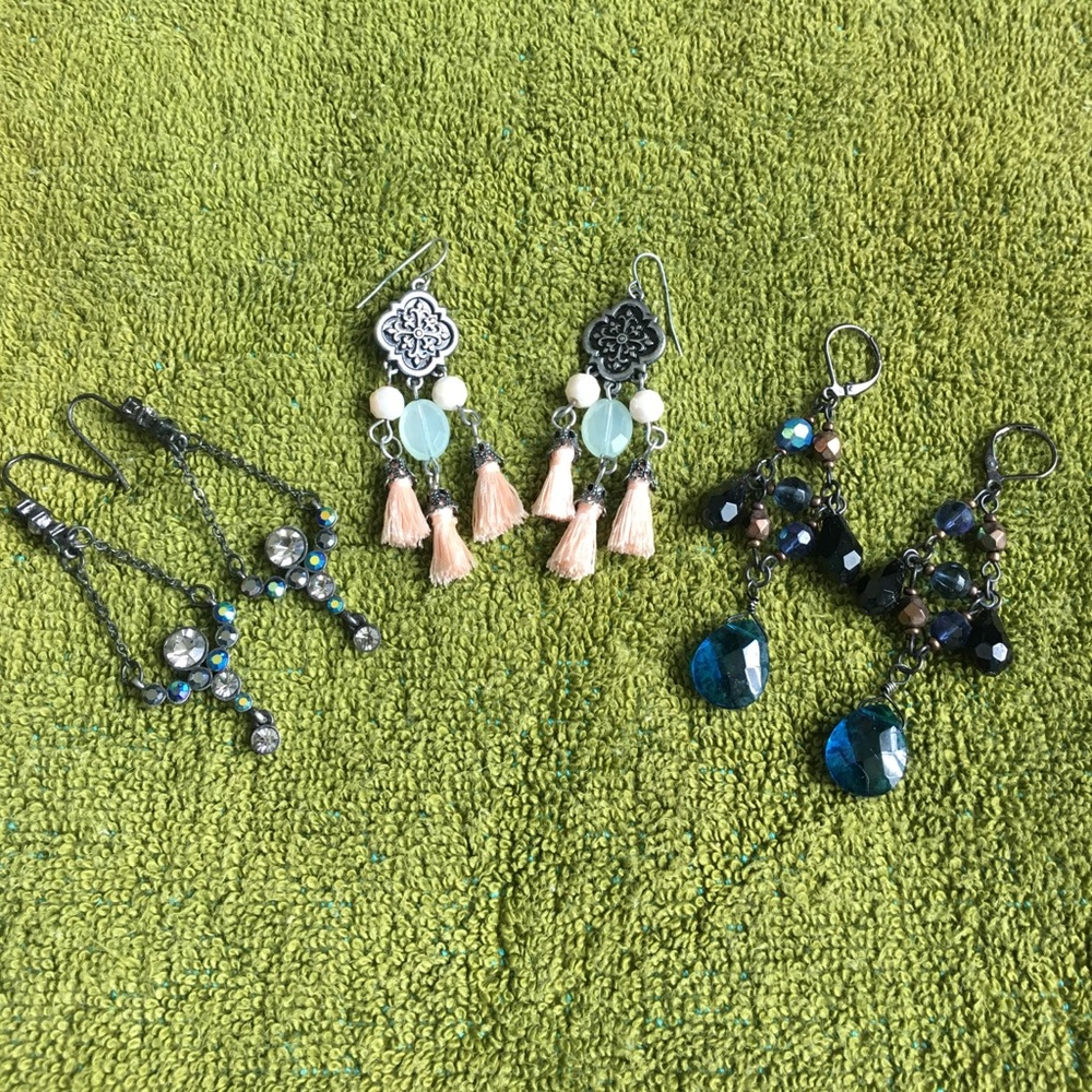 Set of 3 dangle earrings