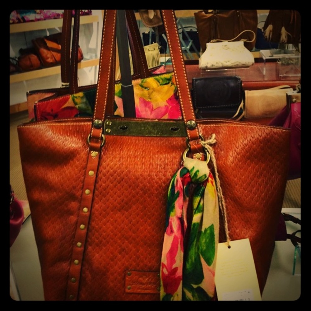 Large Patricia Nash authentic leather purse.