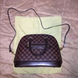 Women's Louis Vuitton Purse