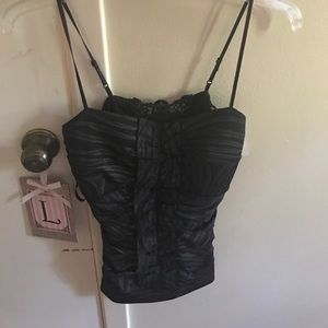 NWT cute lace detailed tank.