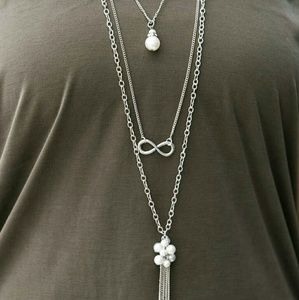 Necklace with earrings