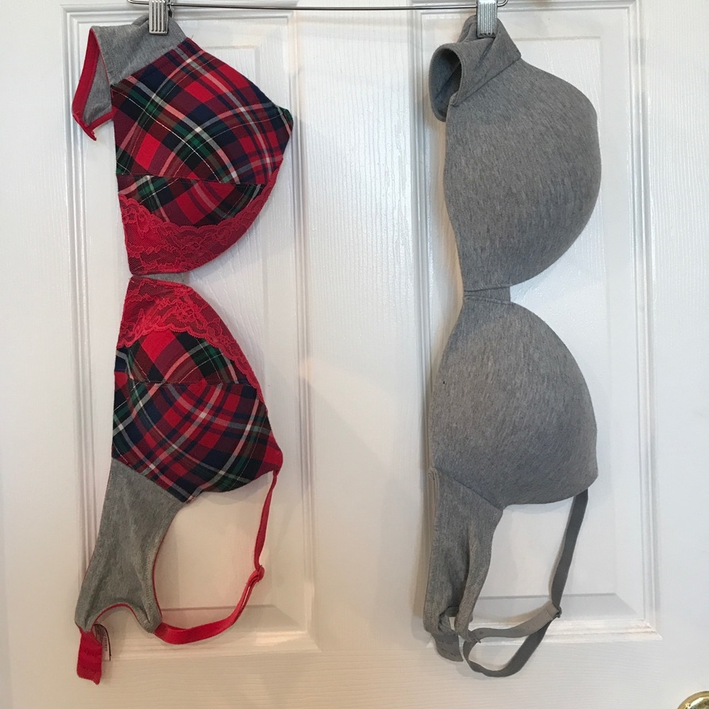 2 Victoria's Secret No Wire Bra 36D