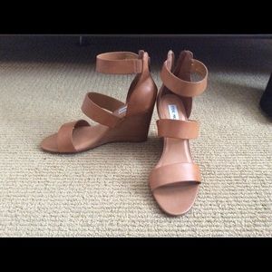 Steve Madden Kadenn Wedges
