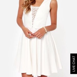 Never Worn Lulus White Lace Dress XS