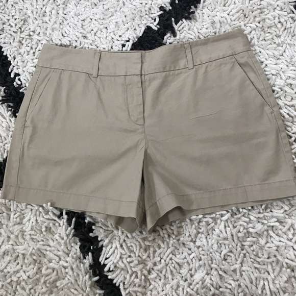 Ann Taylor LOFT Shorts Size 10 - Picture 1 of 4