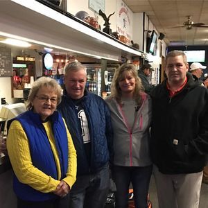 Meet your Posher, Robin