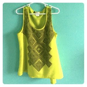 A cute tip for a night out with your girls!!