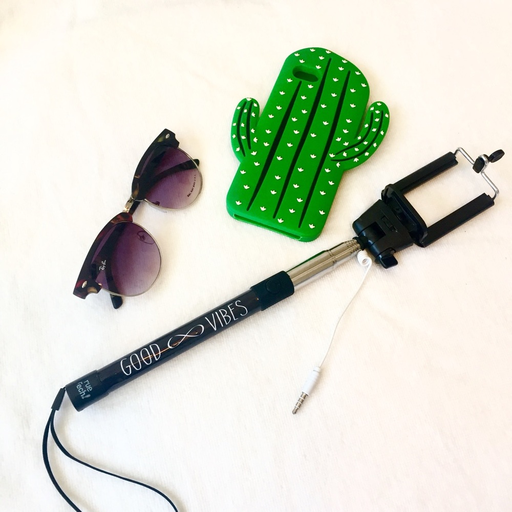 NEW ITEM SALE! Good Vibes Selfie Stick 📸