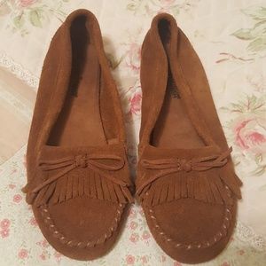 Minnetonka women's moccasins