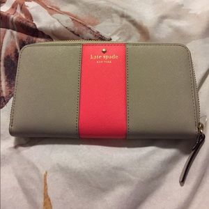 Kate Spade wallet