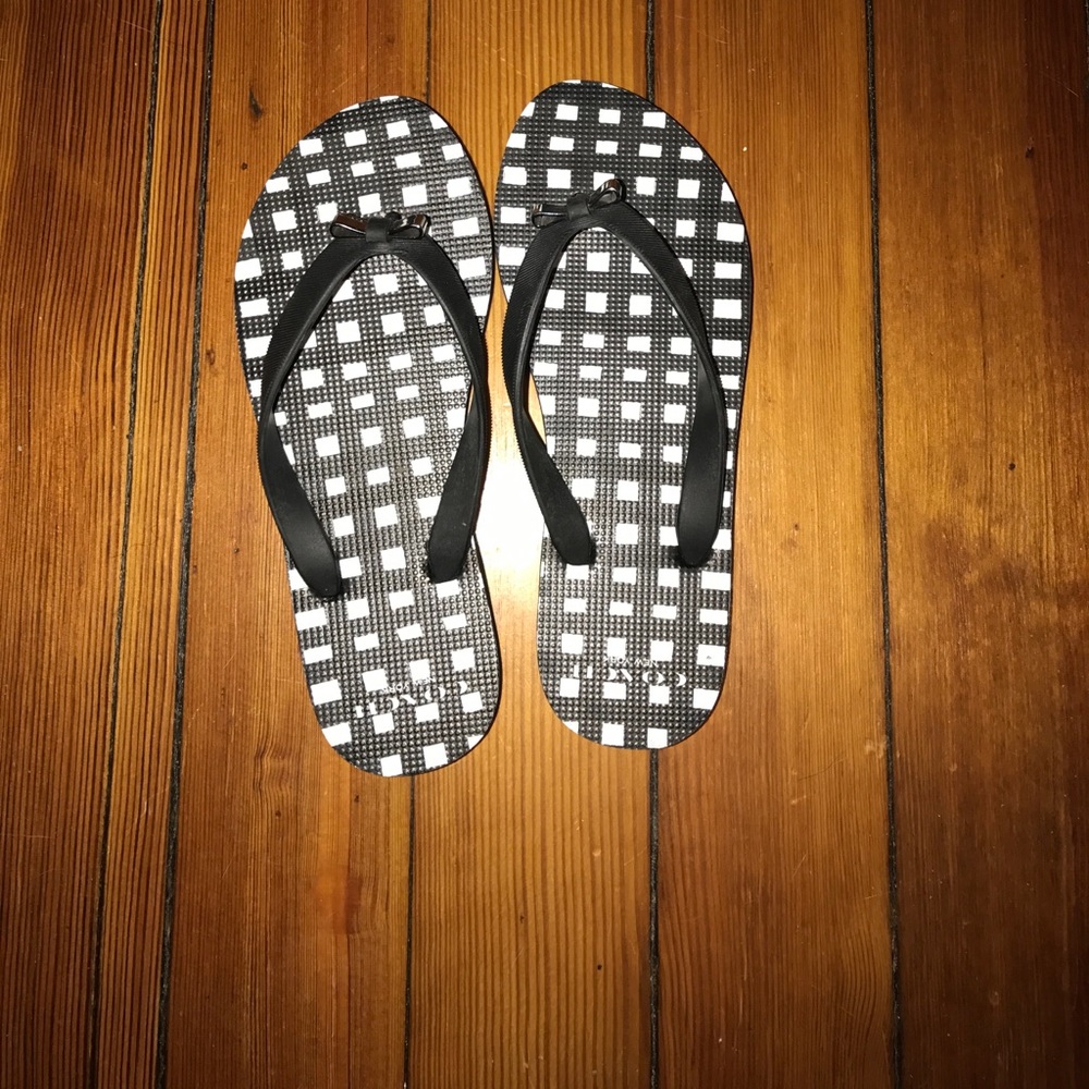 Black & white coach sandals w. Sliver bow on top!