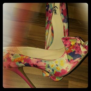 Pretty Floral peeptoe slingback