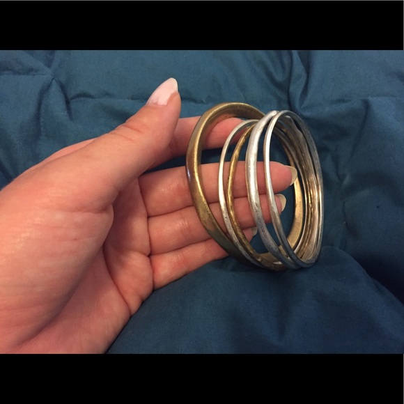 Set of gold and silver bangles-5 pieces - Picture 4 of 4