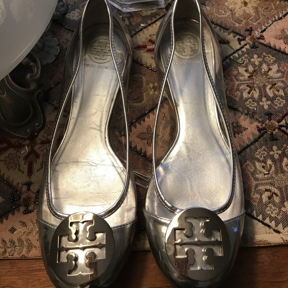 Tory Burch silver/clear leather flats!