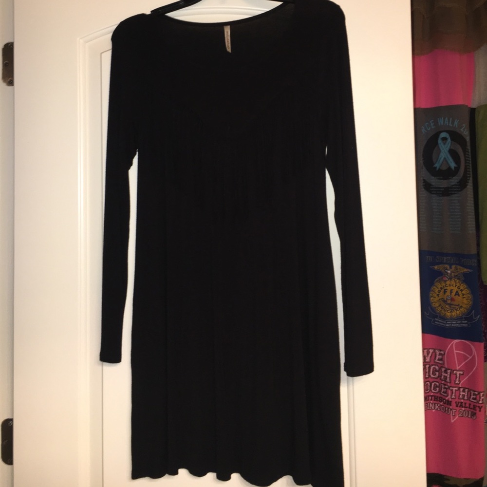 Black long sleeve tshirt dress