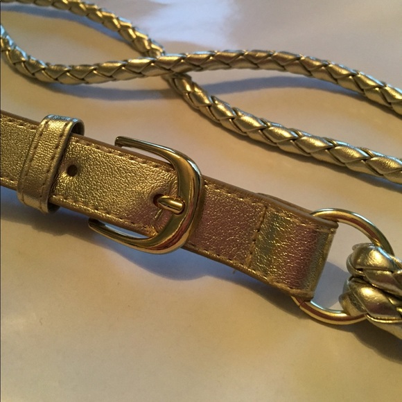 H&M Accessories - H&M NWOT Gold belt