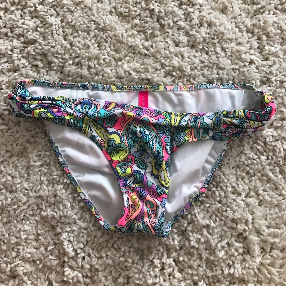 💥FLASH SALE 💥VS bikini bottoms