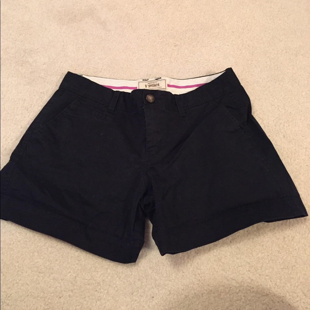 Old Navy Perfect 5" Black Shorts