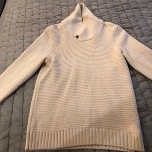 Old navy sweater