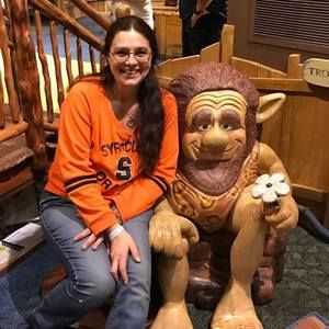 Meet your Posher, Becky