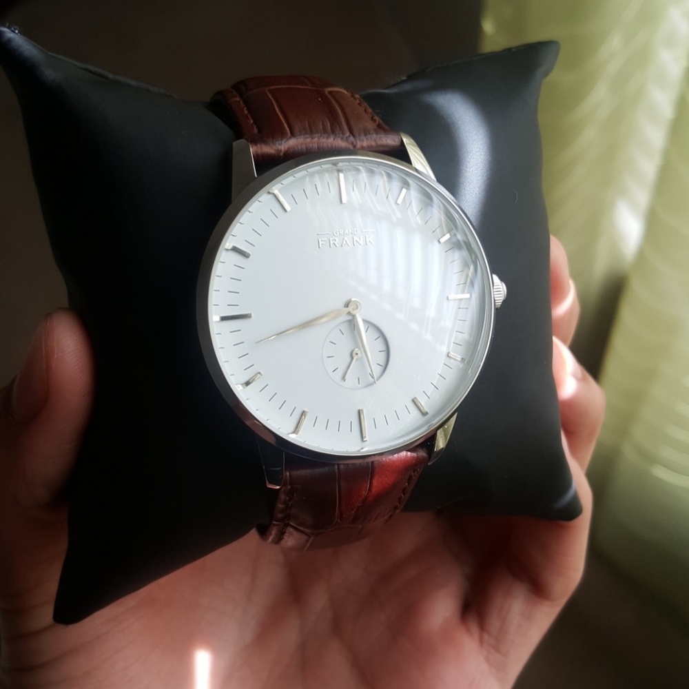 Grand Frank White/ Silver Dial